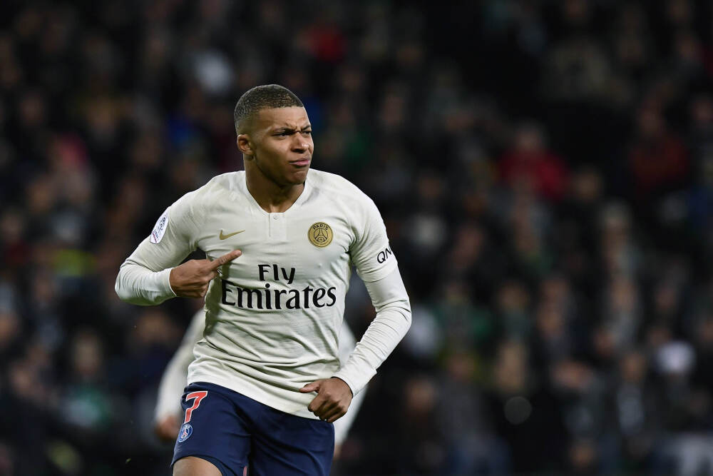 她的婚姻没有爱，却靠儿子赢得一切